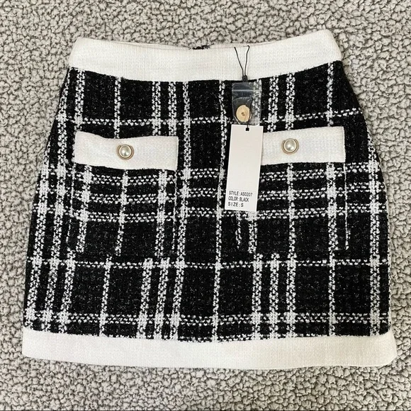 Dance & Marvel Mini Skirt Size S - NWT - Picture 1 of 11